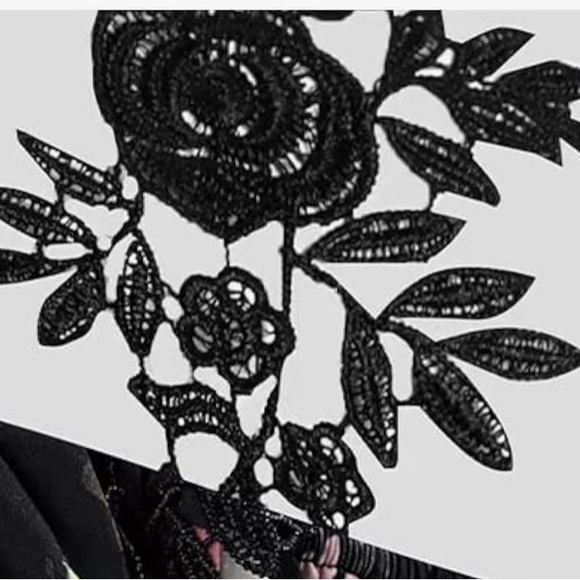 Floral Off-Shoulder Chiffon Shirt XL - Picture 4 of 4